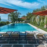 Villa Marlia By Mmega *